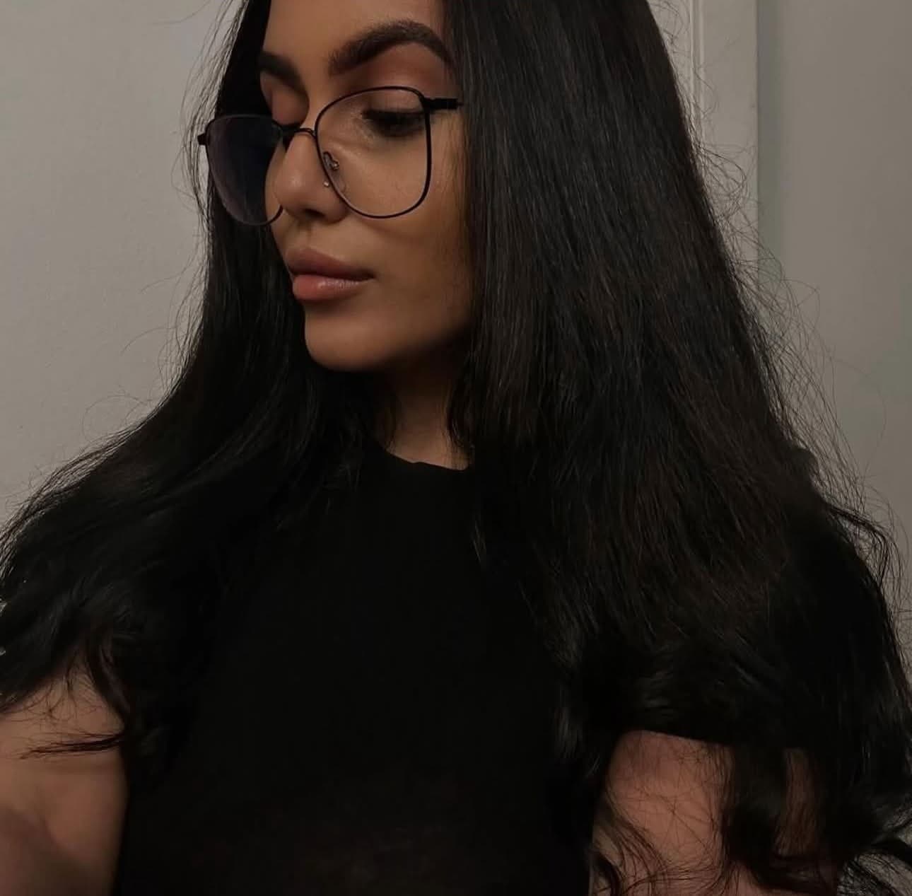 Lash & Brow Artist